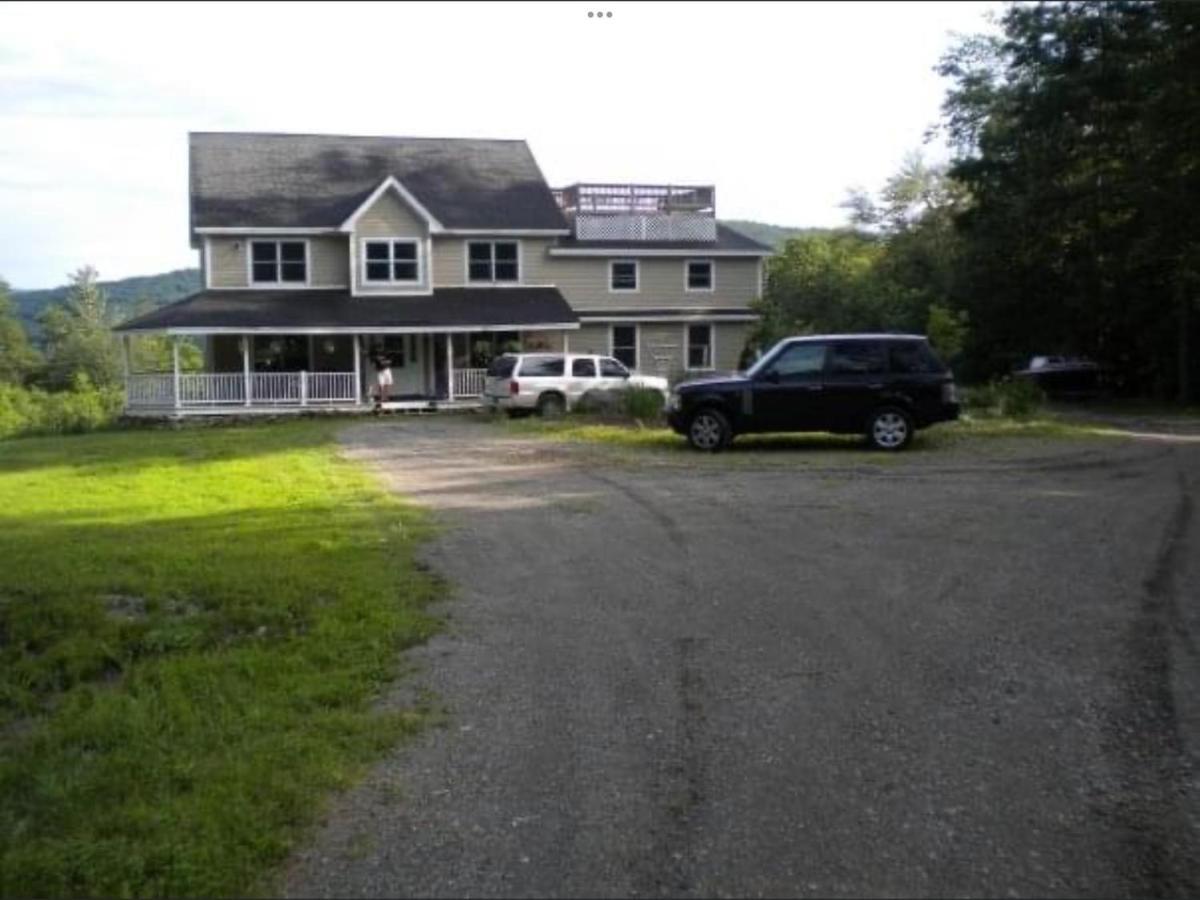 Mount Snow, Snowmobilers N Trailers Plenty Of Parking Villa Wilmington Exterior foto